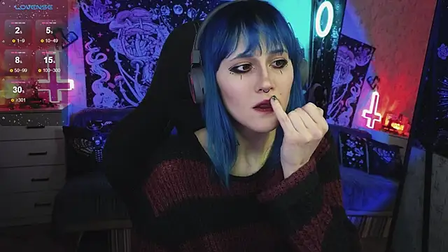 Snapshot of little_Elika chatting on March 22, 2025, 10:04 pm little Elika online show from March 22, 2025, 10:04 pm