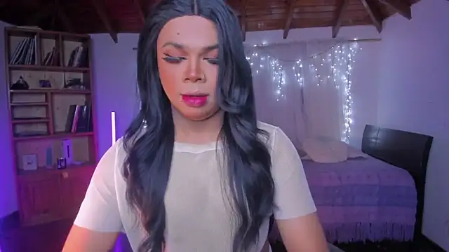 Snapshot of CuteRomi chatting on March 20, 2026, 4:50 am CuteRomi online show from March 20, 2026, 4:50 am