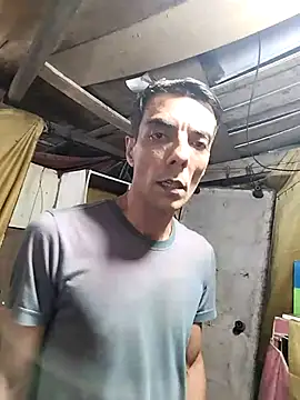 Snapshot of TJ_84 chatting on December 19, 2025, 11:12 pm TJ 84 online show from December 19, 2025, 11:12 pm