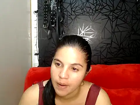 Snapshot of love_and_Lust chatting on December 19, 2024, 3:07 am love and Lust online show from December 19, 2024, 3:07 am