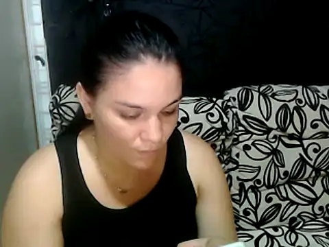 Snapshot of love_and_Lust chatting on February 6, 2025, 9:06 pm love and Lust online show from February 6, 2025, 9:06 pm