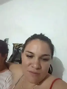 Snapshot of love_and_Lust chatting on March 1, 2025, 6:03 am love and Lust online show from March 1, 2025, 6:03 am