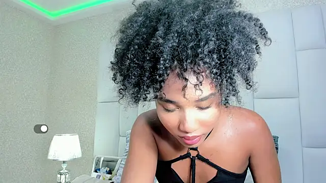 Andreayano online show from October 1, 2025, 4:40 am