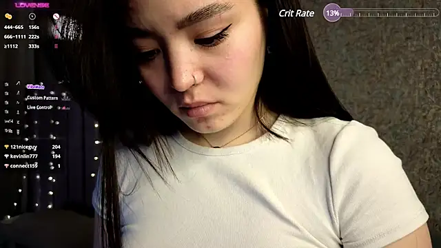 Snapshot of TaiteGloss chatting on January 23, 2025, 10:22 pm TaiteGloss online show from January 23, 2025, 10:22 pm