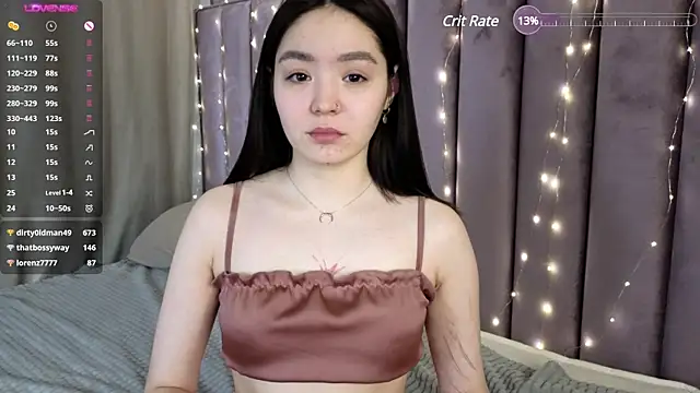 Snapshot of TaiteGloss chatting on February 4, 2025, 10:24 pm TaiteGloss online show from February 4, 2025, 10:24 pm