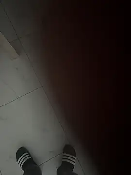 Snapshot of Lucom23 chatting on February 26, 2026, 6:12 am Lucom23 online show from February 26, 2026, 6:12 am