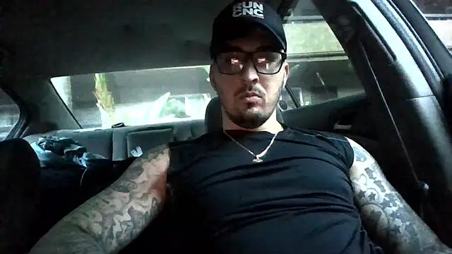 Snapshot of Antoniothedon chatting on December 4, 2024, 12:30 am Antoniothedon online show from December 4, 2024, 12:30 am