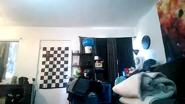 Antoniothedon online show from May 20, 2026, 11:44 pm