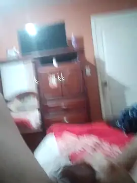 yahirgyui online show from September 22, 2025, 4:03 am