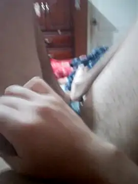 yahirgyui online show from November 2, 2025, 6:27 am