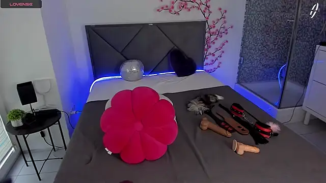 Snapshot of CassieEvans chatting on September 30, 2025, 5:34 am CassieEvans online show from September 30, 2025, 5:34 am