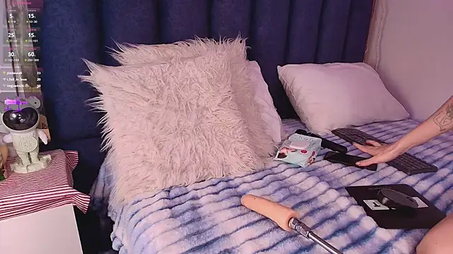 Snapshot of AmberMoss_ chatting on January 29, 2025, 6:54 am AmberMoss online show from January 29, 2025, 6:54 am