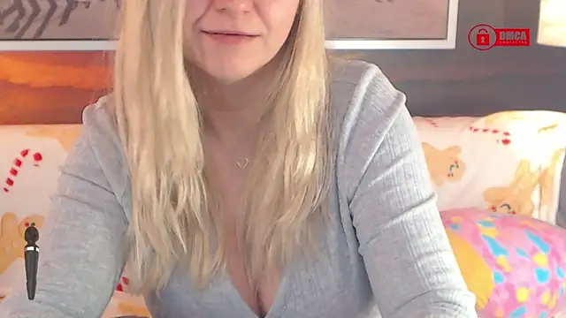 Snapshot of BigBoobsARRI chatting on January 31, 2025, 12:40 pm BigBoobsARRI online show from January 31, 2025, 12:40 pm