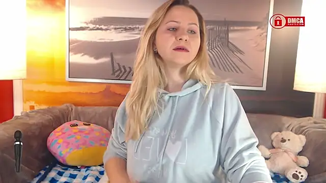 Snapshot of BigBoobsARRI chatting on February 20, 2025, 6:28 am BigBoobsARRI online show from February 20, 2025, 6:28 am