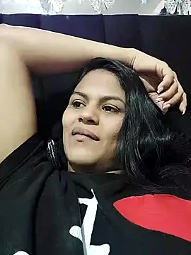 Snapshot of SweetAlmaa chatting on June 3, 2026, 12:24 am SweetAlmaa online show from June 3, 2026, 12:24 am