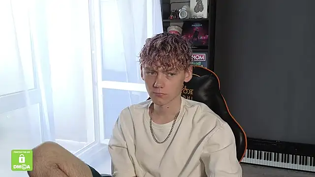 Snapshot of Keytaro chatting on September 10, 2025, 10:15 am Keytaro online show from September 10, 2025, 10:15 am