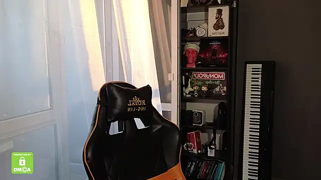 Snapshot of Keytaro chatting on September 14, 2025, 2:49 pm Keytaro online show from September 14, 2025, 2:49 pm