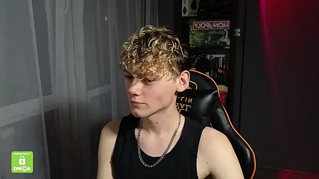 Snapshot of Keytaro chatting on October 24, 2025, 1:13 am Keytaro online show from October 24, 2025, 1:13 am