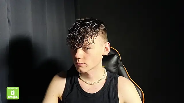 Snapshot of Keytaro chatting on January 9, 2026, 3:15 pm Keytaro online show from January 9, 2026, 3:15 pm