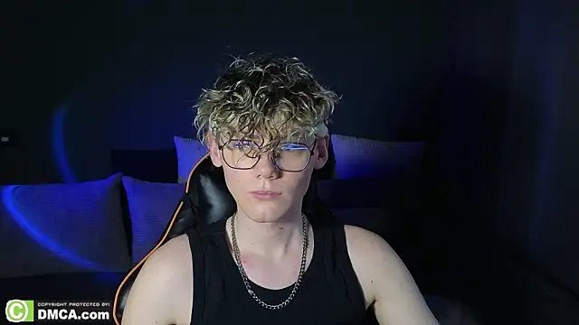 Snapshot of Keytaro chatting on March 9, 2026, 3:05 pm Keytaro online show from March 9, 2026, 3:05 pm