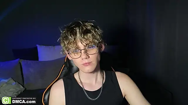 Snapshot of Keytaro chatting on March 10, 2026, 2:55 pm Keytaro online show from March 10, 2026, 2:55 pm