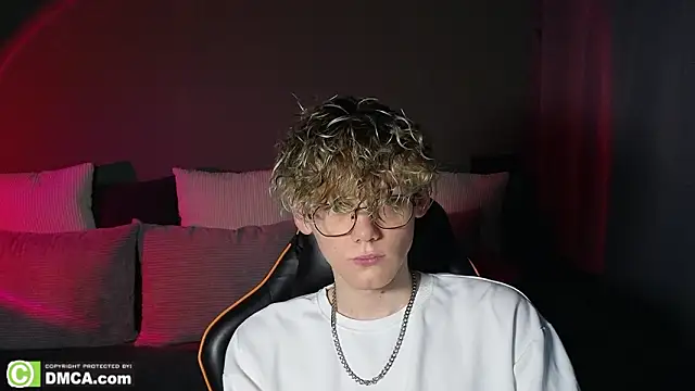 Snapshot of Keytaro chatting on March 13, 2026, 6:03 pm Keytaro online show from March 13, 2026, 6:03 pm