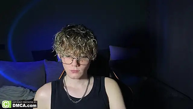 Snapshot of Keytaro chatting on March 20, 2026, 11:15 am Keytaro online show from March 20, 2026, 11:15 am