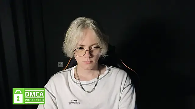 Snapshot of Keytaro chatting on May 9, 2026, 2:06 am Keytaro online show from May 9, 2026, 2:06 am