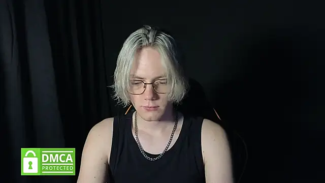 Snapshot of Keytaro chatting on May 30, 2026, 4:15 pm Keytaro online show from May 30, 2026, 4:15 pm