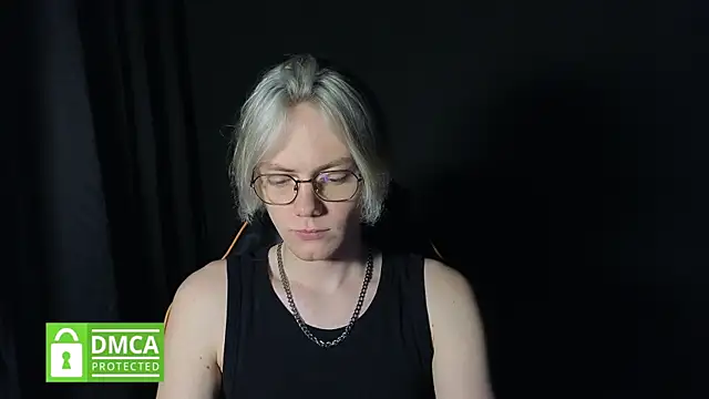 Snapshot of Keytaro chatting on May 31, 2026, 6:20 pm Keytaro online show from May 31, 2026, 6:20 pm