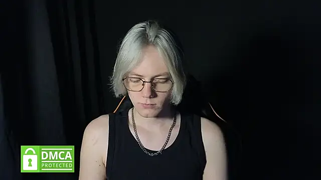 Snapshot of Keytaro chatting on July 28, 2026, 7:39 pm Keytaro online show from July 28, 2026, 7:39 pm