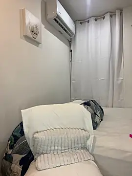 Snapshot of Belissa_miller chatting on February 12, 2025, 7:24 pm Belissa miller online show from February 12, 2025, 7:24 pm