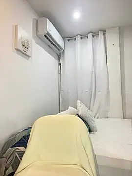 Snapshot of Belissa_miller chatting on March 18, 2025, 7:53 pm Belissa miller online show from March 18, 2025, 7:53 pm