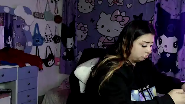 lussyevans24 online show from January 18, 2026, 5:55 am