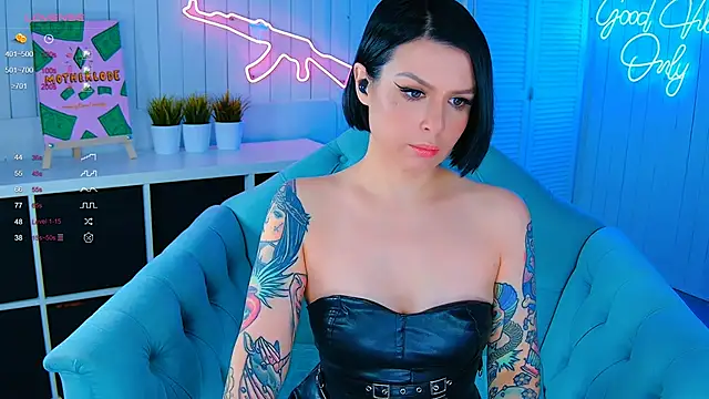 My toys pink online show from November 26, 2025, 4:35 am