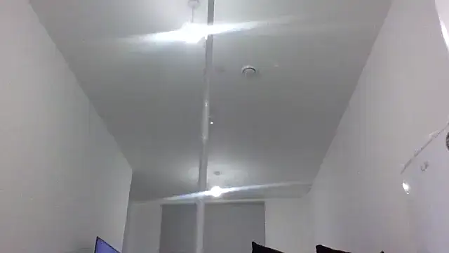 Cinderella Jewels  online show from October 21, 2025, 8:53 pm