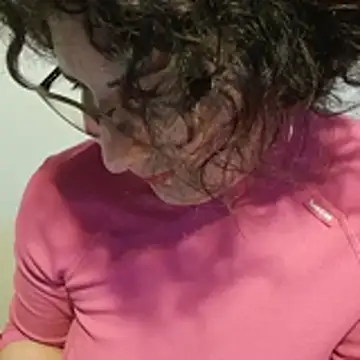 Viola8p online show from November 23, 2025, 3:45 pm