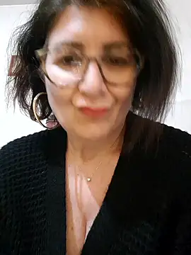 Viola8p online show from January 13, 2026, 3:50 pm