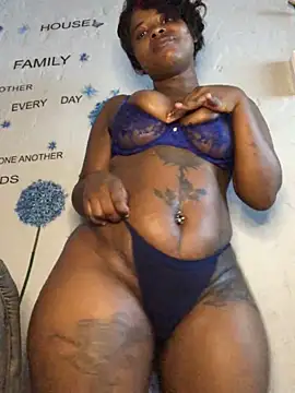 Snapshot of DiamondGoddes chatting on February 1, 2025, 5:16 pm DiamondGoddes online show from February 1, 2025, 5:16 pm