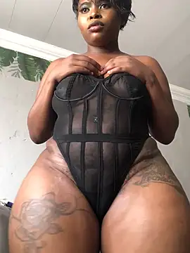 Snapshot of DiamondGoddes chatting on March 5, 2025, 2:01 pm DiamondGoddes online show from March 5, 2025, 2:01 pm