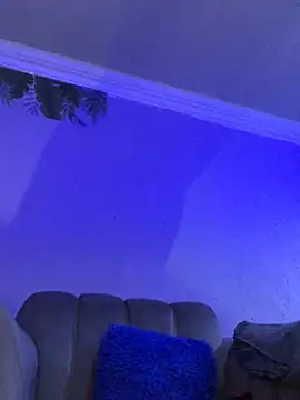 Snapshot of DiamondGoddes chatting on March 19, 2025, 5:39 pm DiamondGoddes online show from March 19, 2025, 5:39 pm