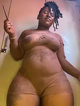 Snapshot of DiamondGoddes chatting on September 10, 2025, 12:38 pm DiamondGoddes online show from September 10, 2025, 12:38 pm