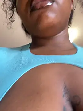 Snapshot of DiamondGoddes chatting on November 10, 2025, 6:01 am DiamondGoddes online show from November 10, 2025, 6:01 am