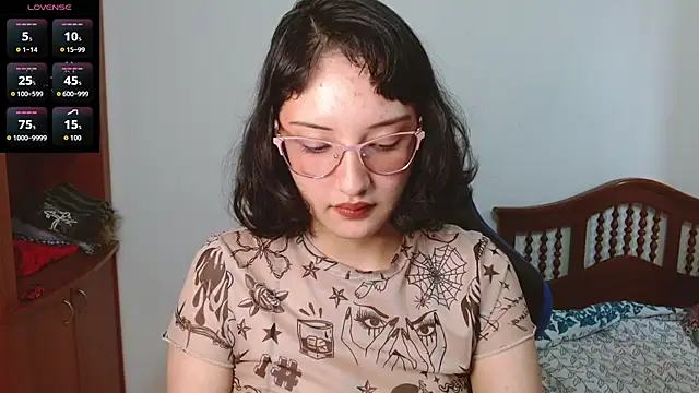 Snapshot of alexaa08 chatting on November 6, 2025, 1:12 pm alexaa08 online show from November 6, 2025, 1:12 pm