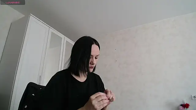 Devil Goddess online show from September 27, 2025, 11:48 am