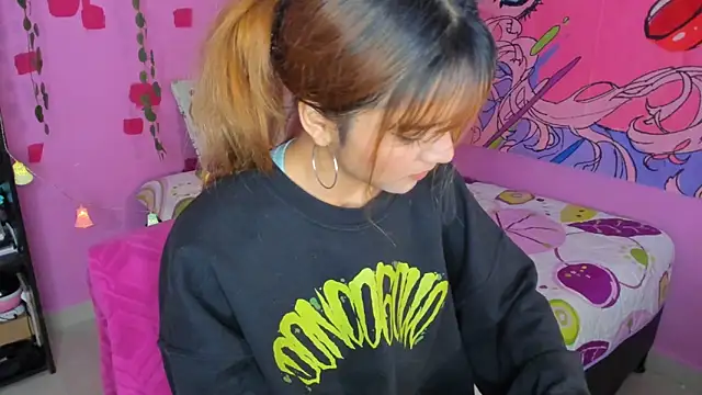 kittyzenn online show from February 9, 2025, 3:34 pm