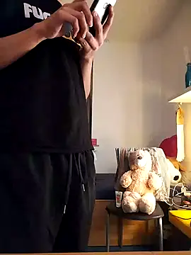 Snapshot of Dennis_2024 chatting on January 11, 2025, 8:00 am Dennis 2024 online show from January 11, 2025, 8:00 am