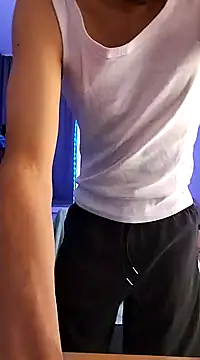 Snapshot of Dennis_2024 chatting on January 26, 2025, 4:09 pm Dennis 2024 online show from January 26, 2025, 4:09 pm