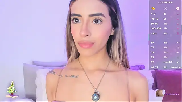 Snapshot of StormiRusso chatting on December 14, 2025, 12:27 am StormiRusso online show from December 14, 2025, 12:27 am