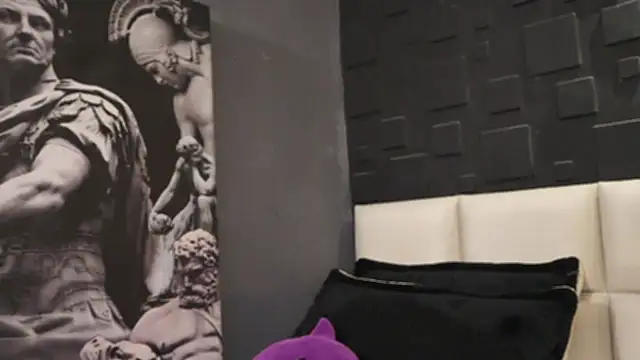 Snapshot of DannSaenz chatting on February 22, 2025, 2:19 pm DannSaenz online show from February 22, 2025, 2:19 pm